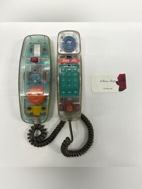 Vintage 1980s Unisonic Model 6900 Clear Telephone